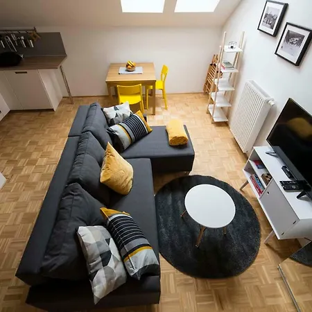 Krona Apartment