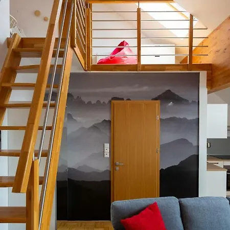 Krona Apartment *