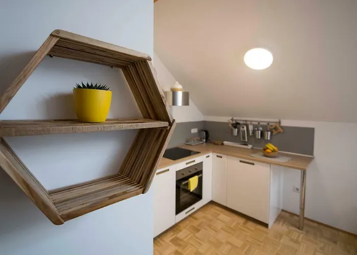 דירה Krona בובק